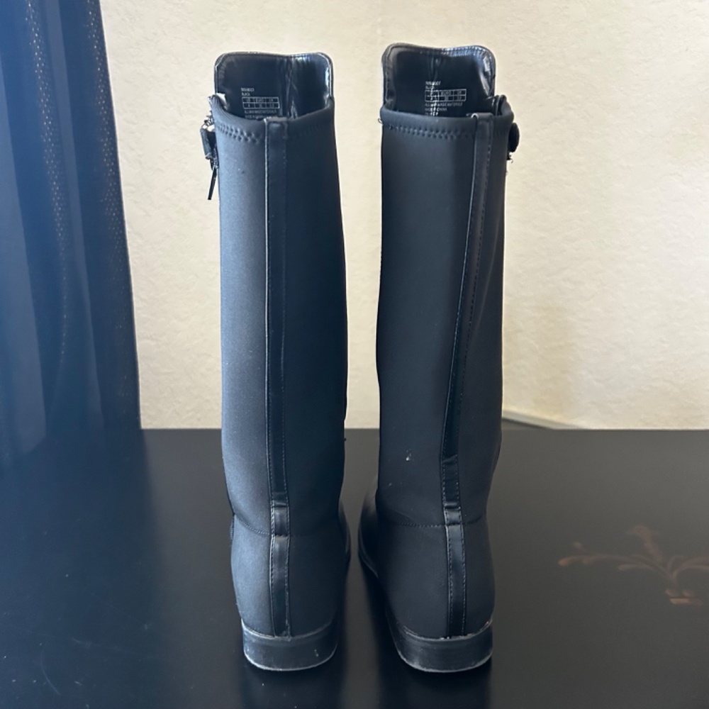 Stuart Weitzmann 5050 Black Knee High Black Boot. Size 4 - Picture 5 of 11
